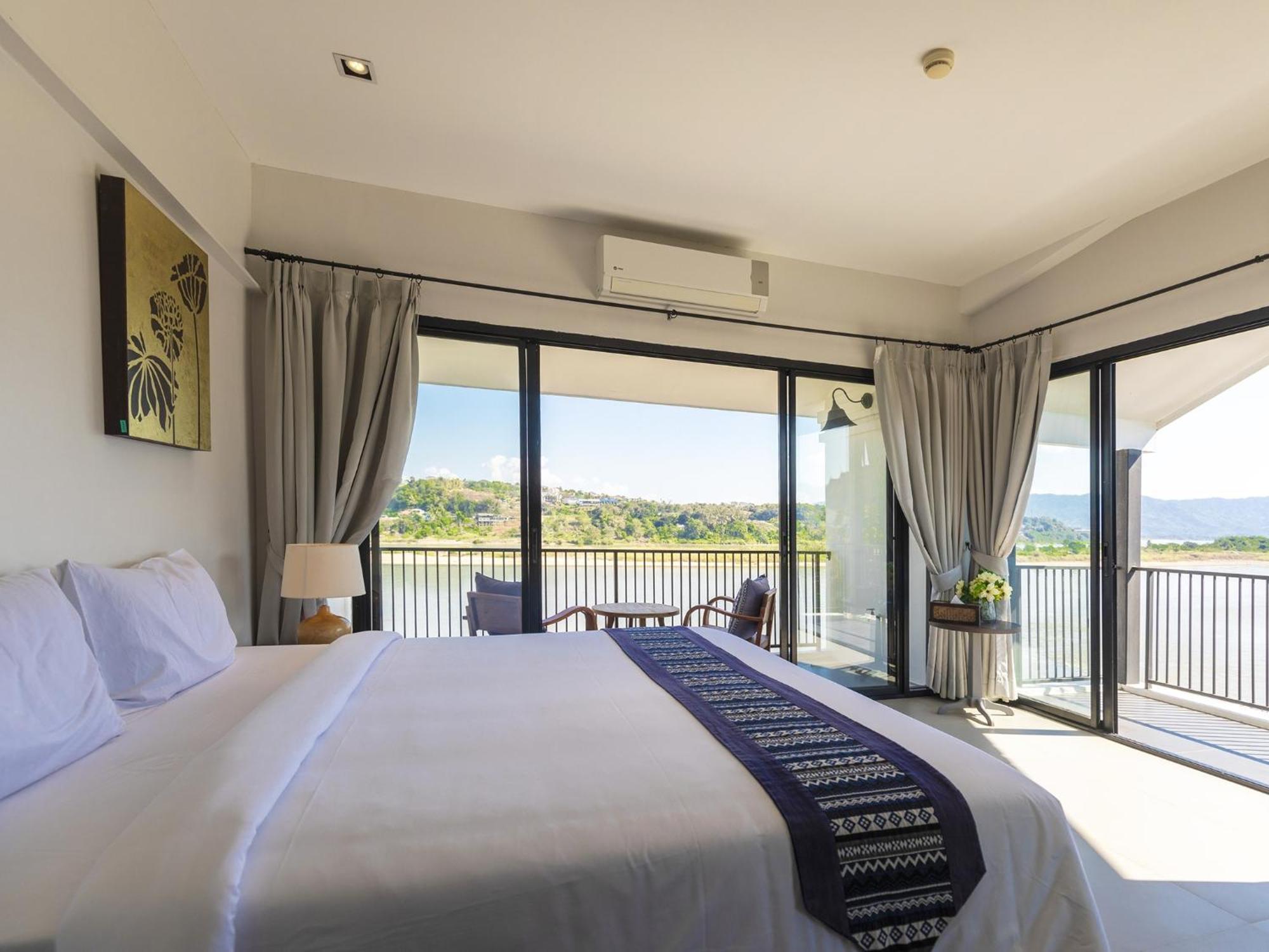 Fortune Riverview Hotel Чианг Кхонг Экстерьер фото