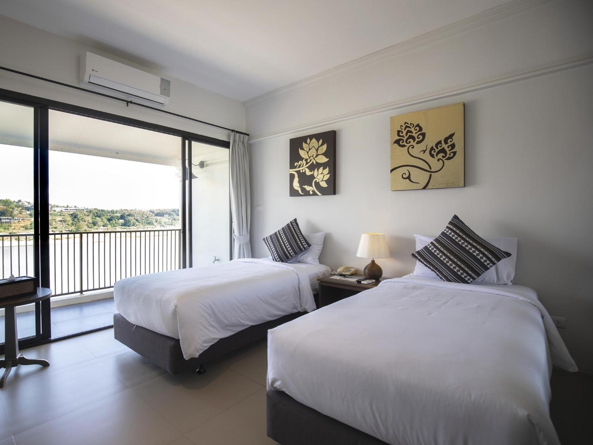 Fortune Riverview Hotel Чианг Кхонг Экстерьер фото