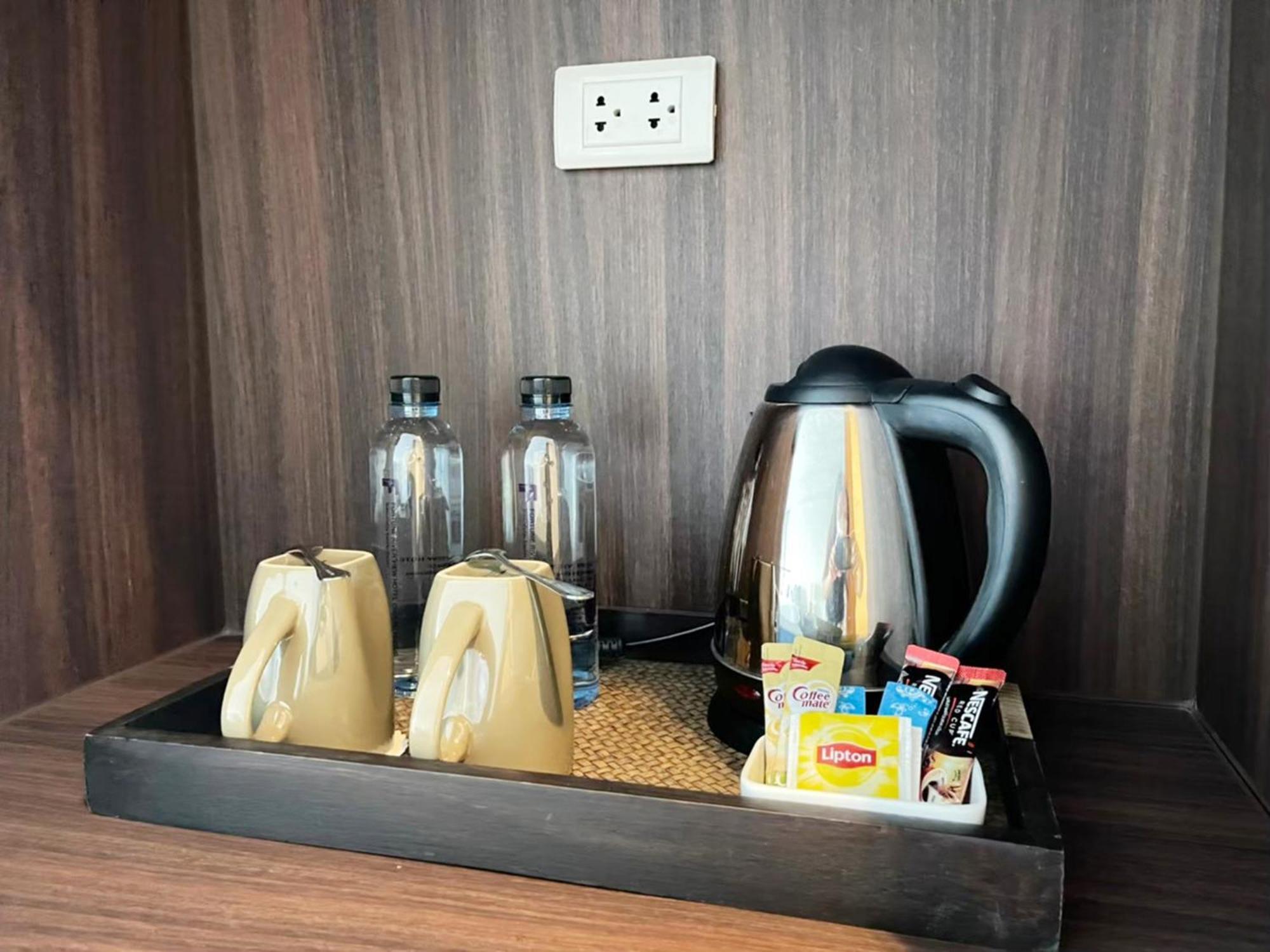 Fortune Riverview Hotel Чианг Кхонг Экстерьер фото